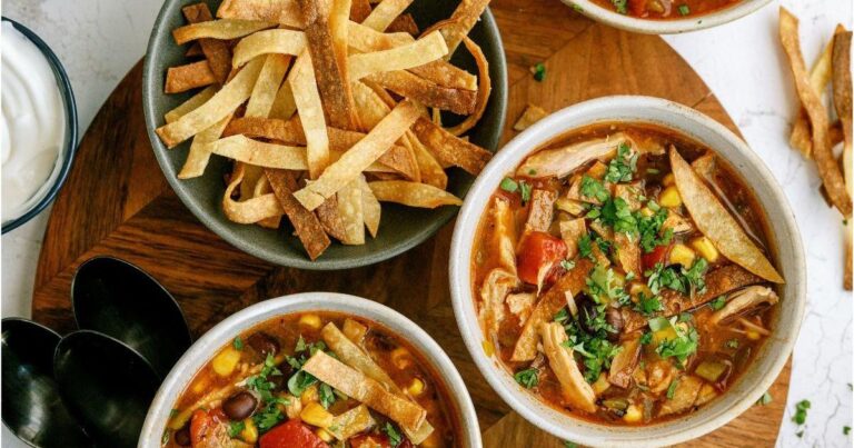 Crockpot Chicken Tortilla Soup