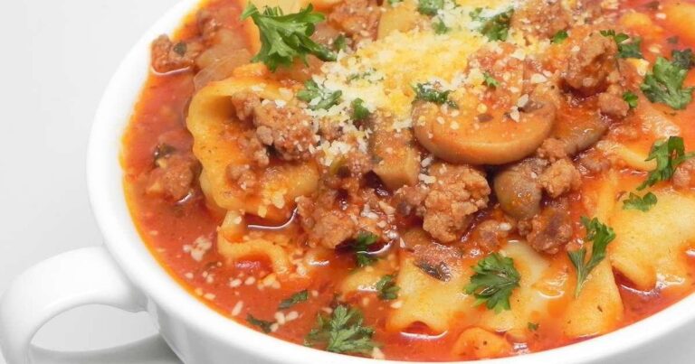 Crockpot Lasagna Soup With Bowtie Pasta