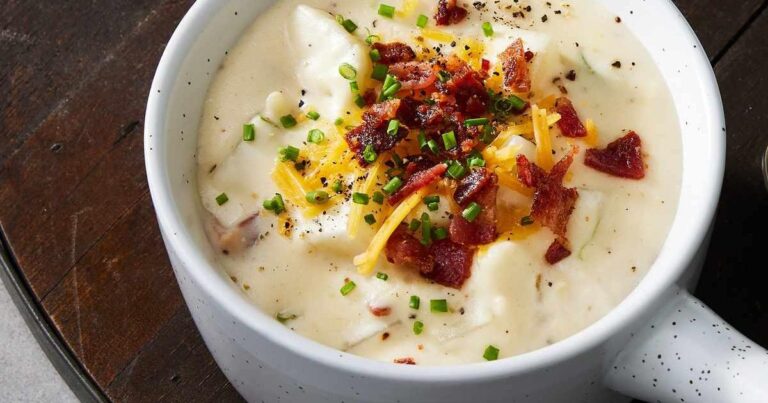 20-Minute Tasty Baked Potato Soup