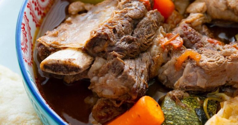 Caldo de Res (Mexican Beef Soup)