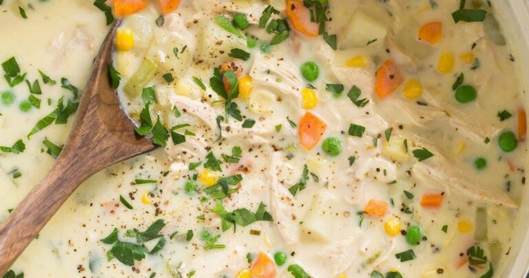 Creamy Instant Pot Chicken Pot Pie Soup
