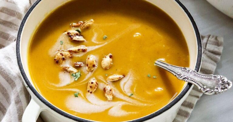 Curried Butternut and Red Lentil Soup