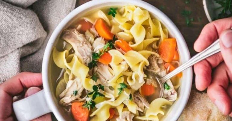 Easy Chicken Noodle Soup Recipe
