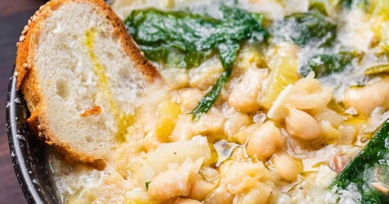 Easy Escarole and White Beans Soup