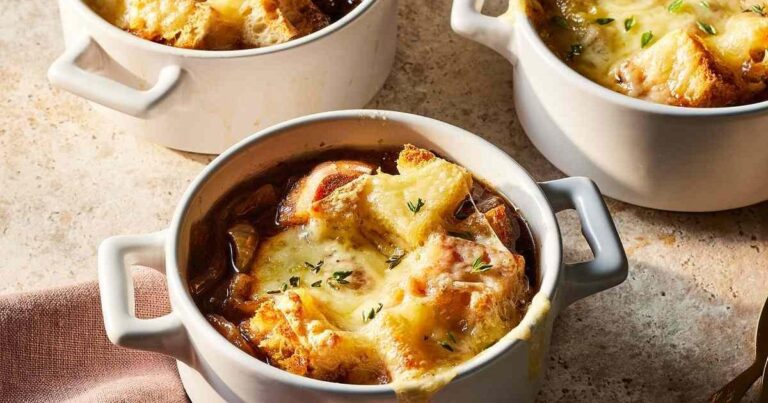 The Absolute Best French Onion Soup Recipe