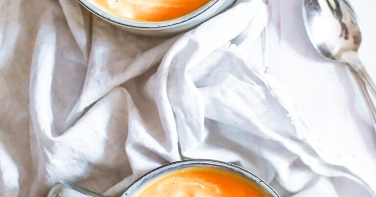 Gingery Carrot and Tomato Soup