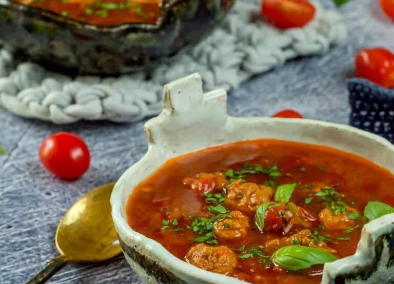 Hearty Minestrone With Meatballs