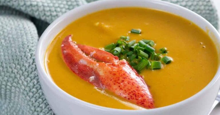Low-Calorie Lobster Bisque Soup