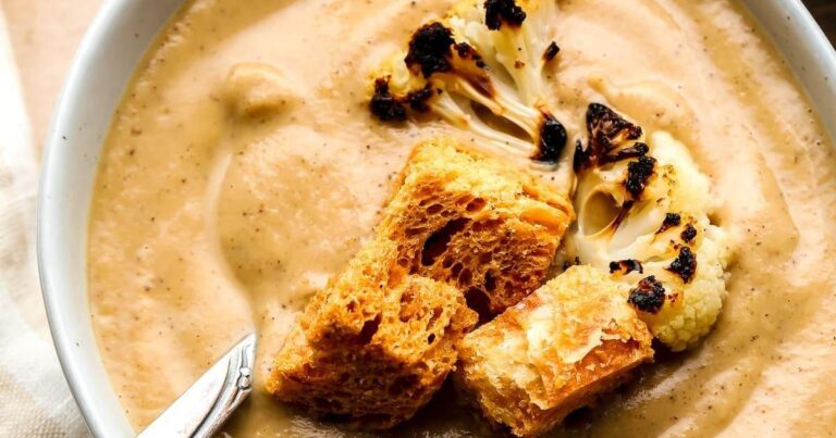 Mushroom Cauliflower Soup