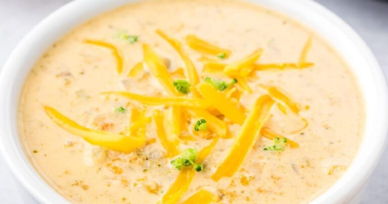 Slow Cooked Broccoli Cheese Soup