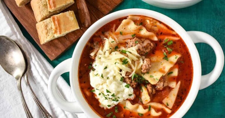 Slow Cooker Lasagna Soup