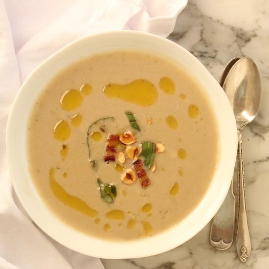 Topinambur, ginger and chestnut cream soup