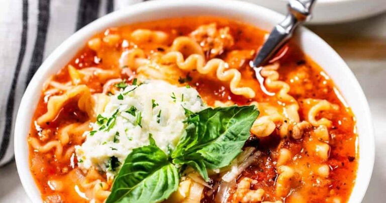 Classic Lasagna Soup