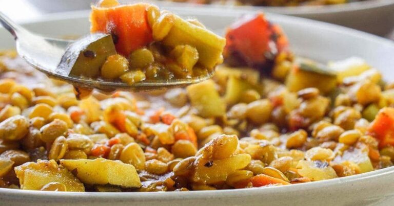 Easy Vegetarian Lentil Soup Recipe