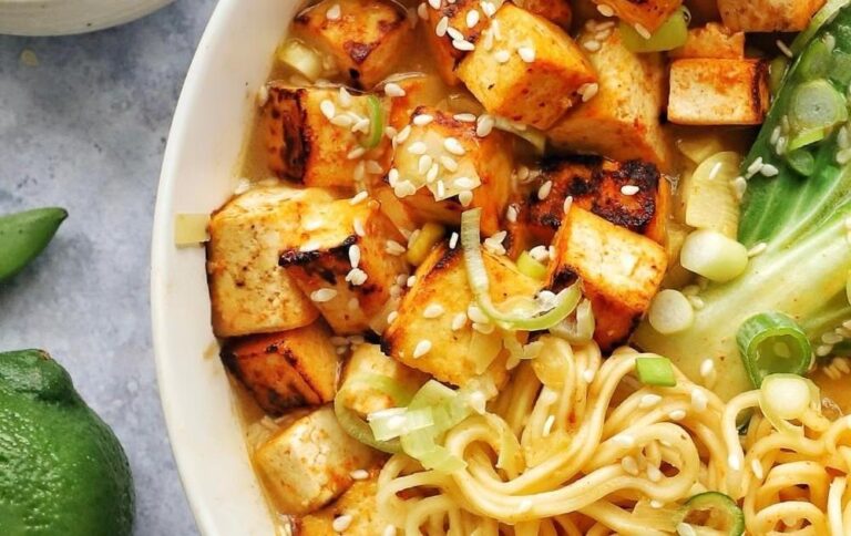 Spicy Red Curry and Coconut Noodle Soup
