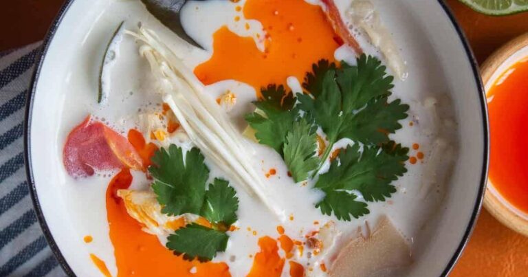 Tom Kha Gai Chicken Coconut Soup